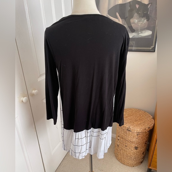 Sussan top - Picture 10 of 13